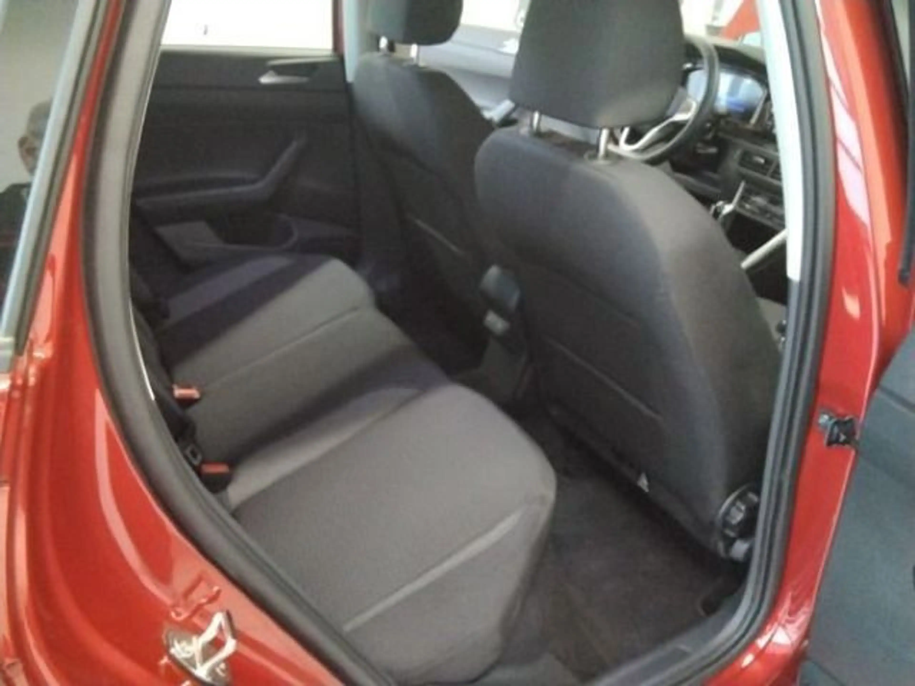 Volkswagen Taigo 1.0 TSI Life Navi LED Sitzheizung — photo 5