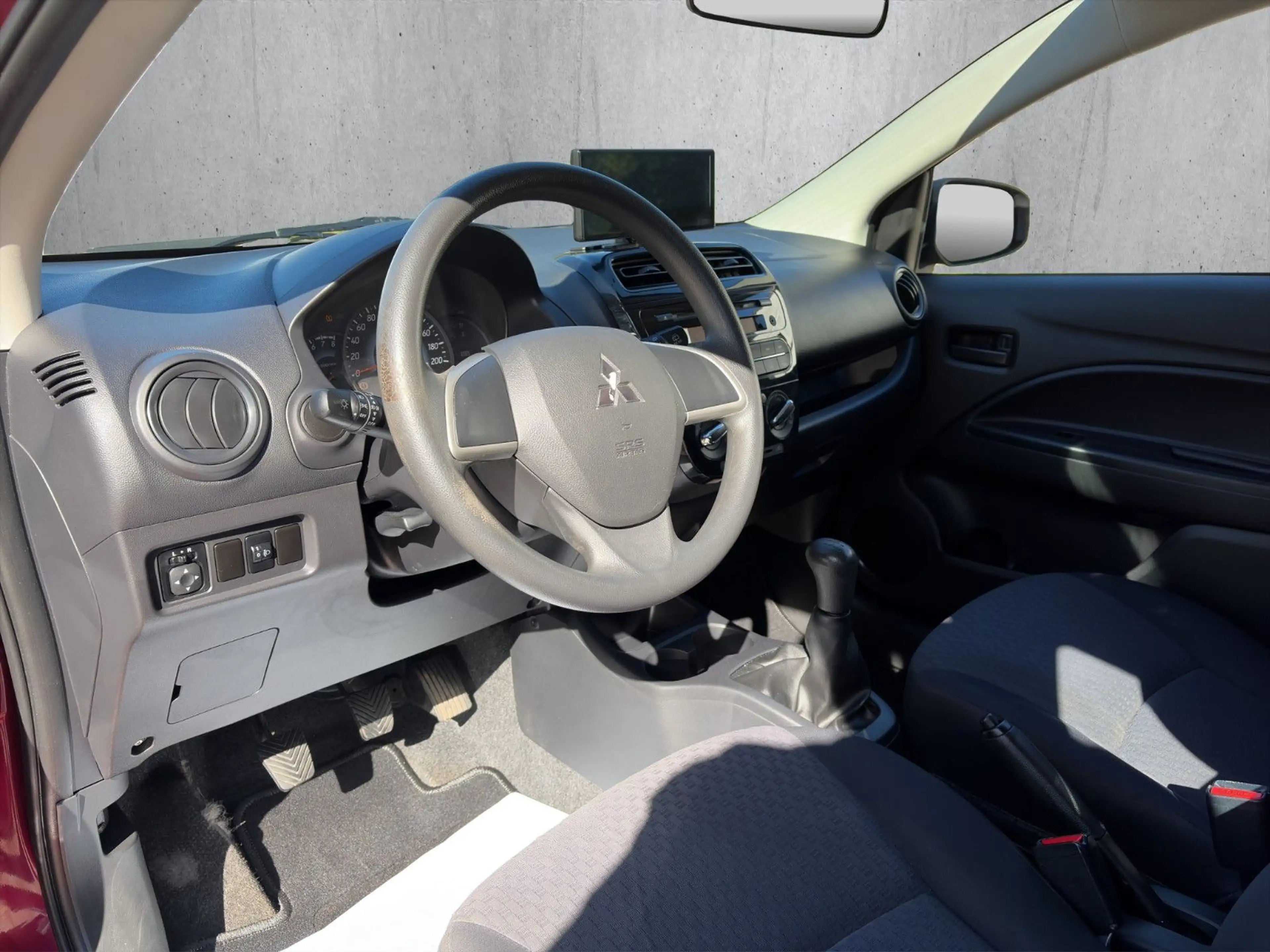 Mitsubishi Space Star Diamant Edition KLIMA/USB — photo 13