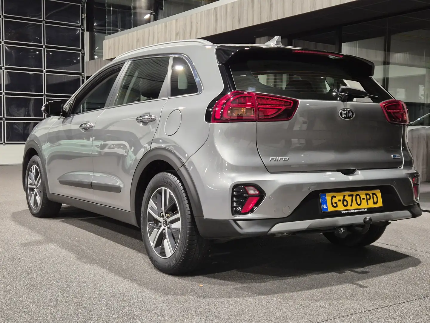 Kia Niro 1.6 GDi Hybrid ExecutiveLine Facelift | Half leer Grijs - 2