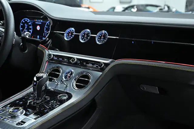 Bentley Continental Continental GT W12 Mulliner !! Centenary !! Ansicht 8