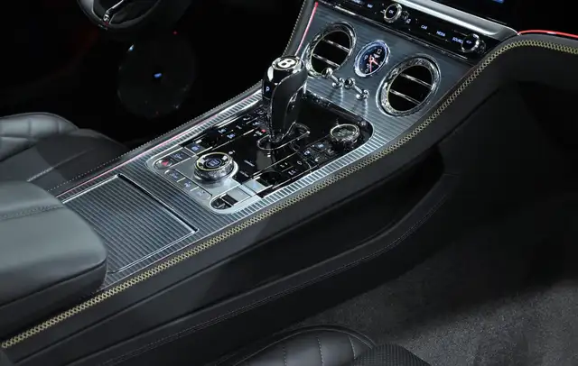 Bentley Continental Continental GT W12 Mulliner !! Centenary !! Ansicht 7