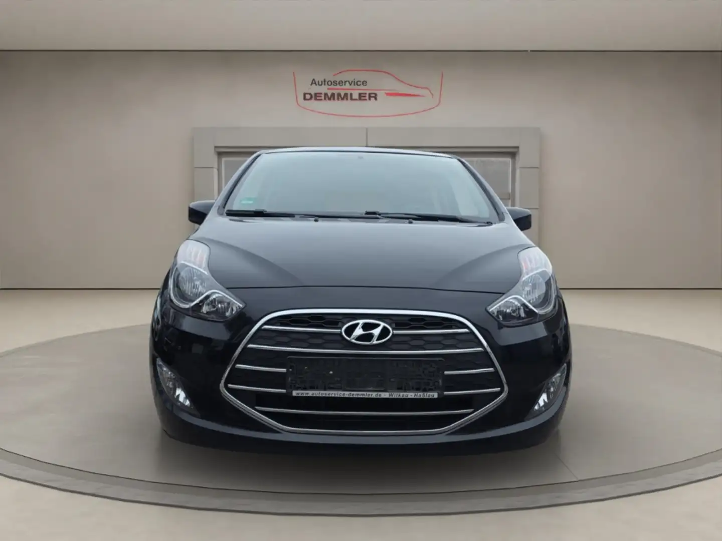 Hyundai iX20 blue Classic , Klimaanlage , Berganfahrassistent Schwarz - 2