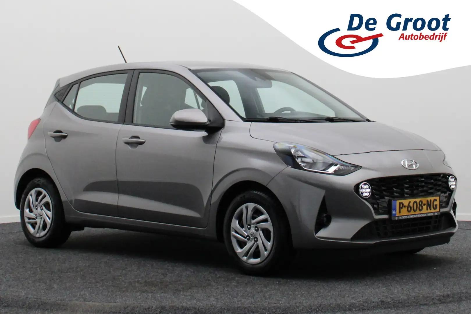 Hyundai i10 1.0 Comfort 5-Deurs, Airco, Cruise, Apple Carplay, Grijs - 1
