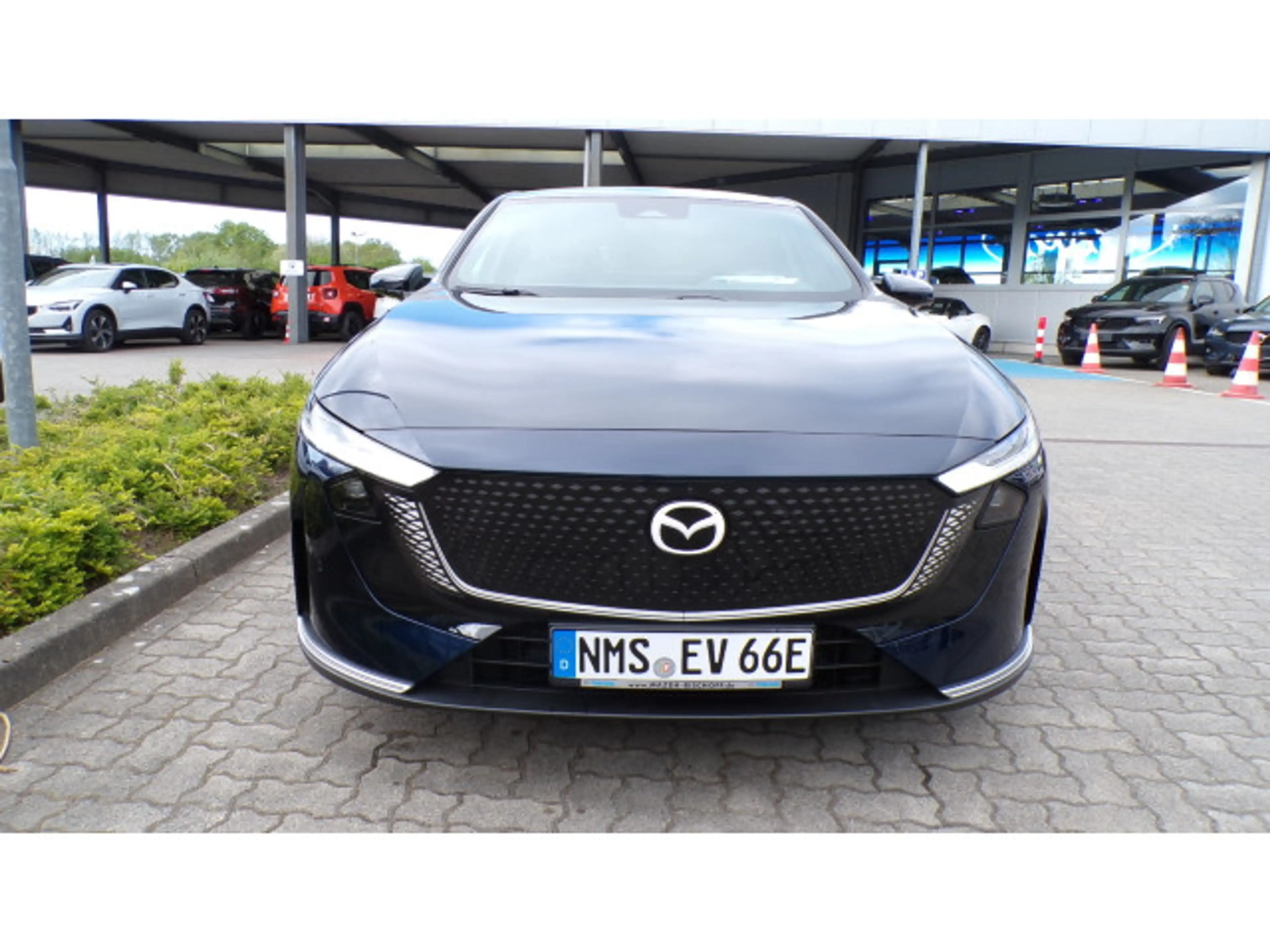 Mazda 6e EV Takumi StandardRange Vorführwagen — photo 2