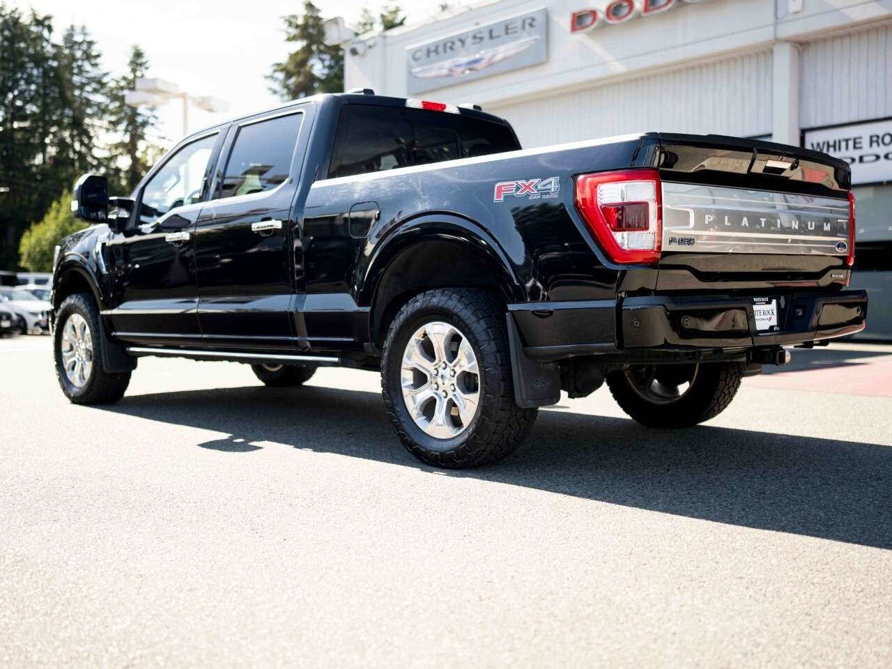 2023 Ford F-150 Platinum 4WD SuperCrew 6.5' Box — снимка 1