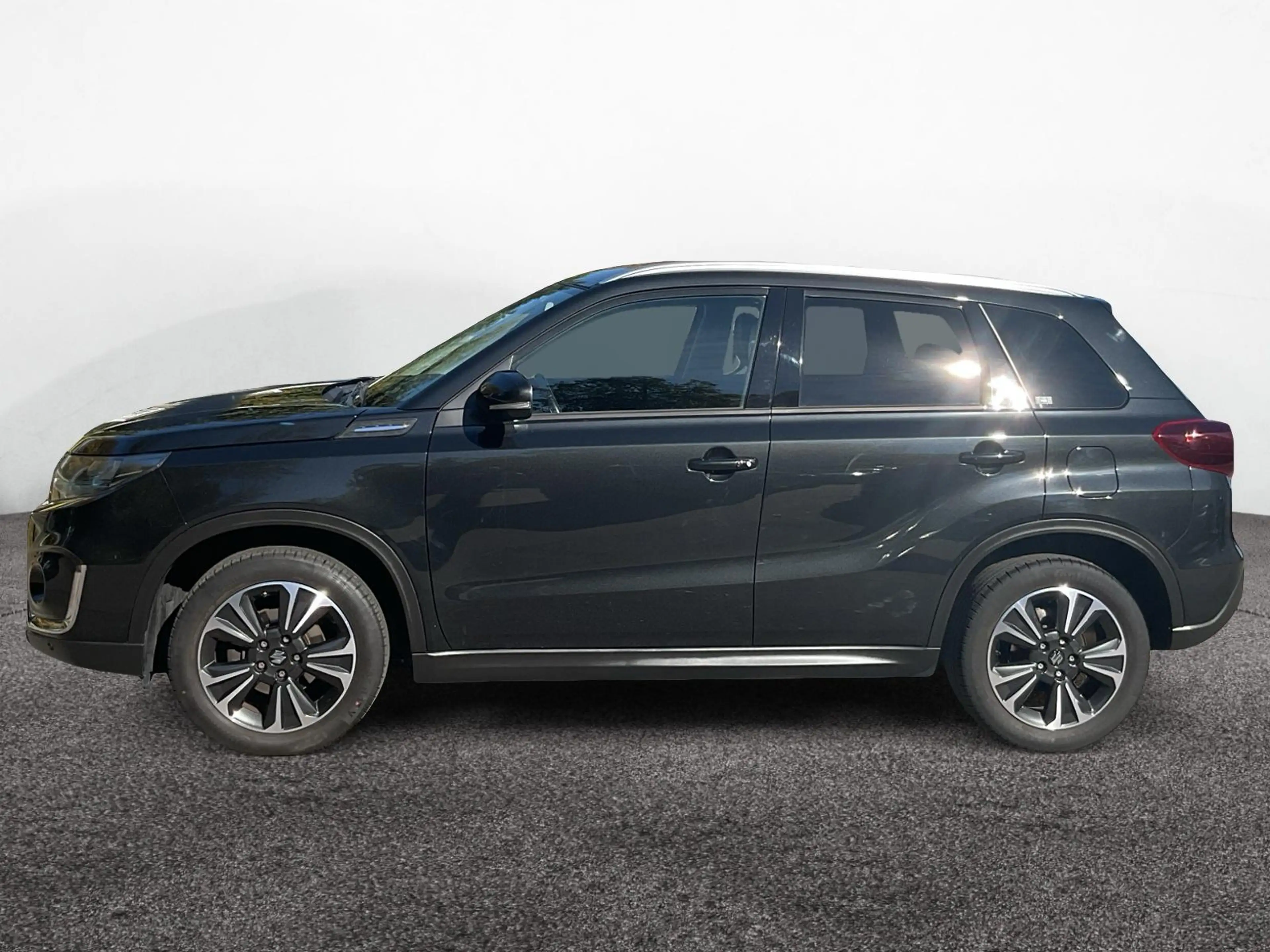 Suzuki Vitara 1,4 DITC Hybrid Comfort+ PLUS — photo 6