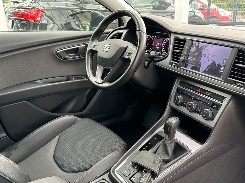 SEAT Leon Xcellence*Ky-go*LED*Virual*Navi*1-Hand*ACC* — photo 6