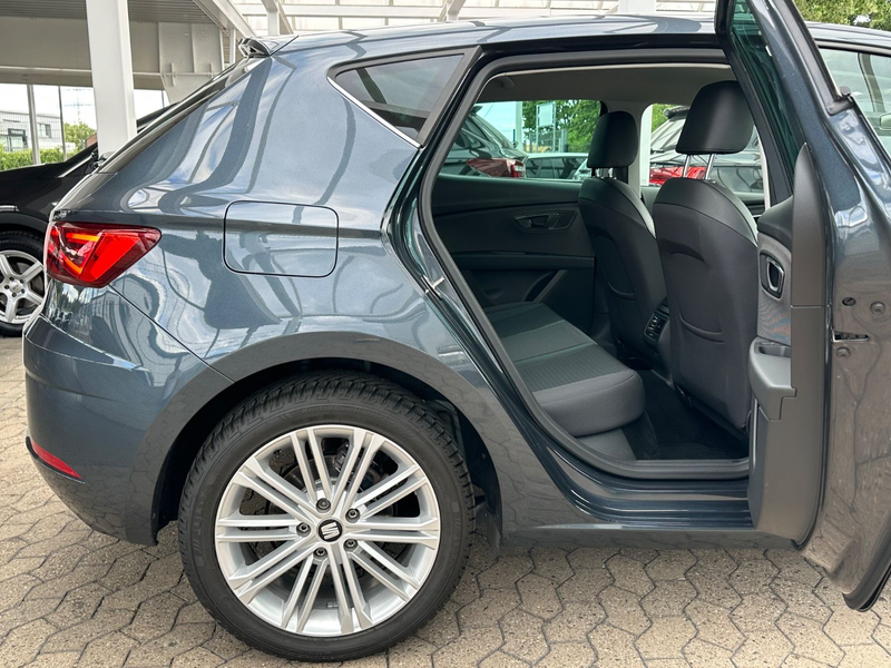 SEAT Leon Xcellence*Ky-go*LED*Virual*Navi*1-Hand*ACC* — photo 8