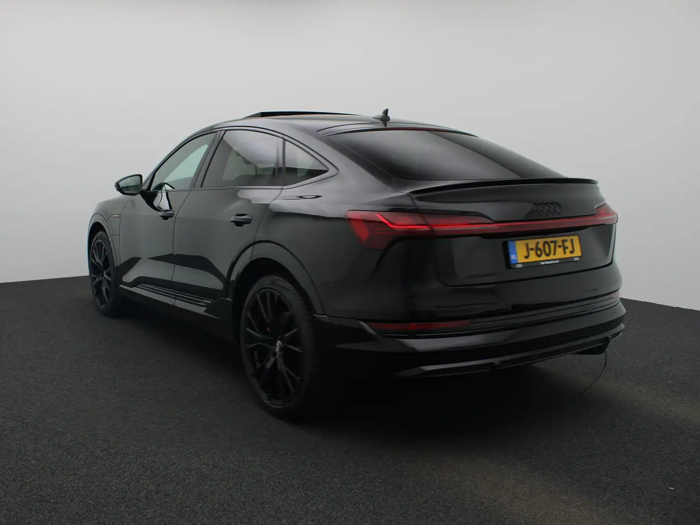 Audi e-tron Sportback 50 quattro S edition 71 kWh | Panoramada Noir - 2
