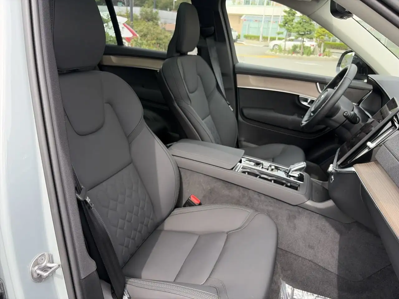 Volvo XC90 снимка Volvo XC90