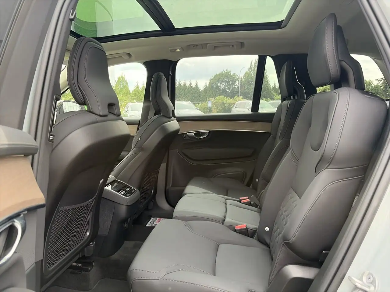 Volvo XC90 снимка Volvo XC90