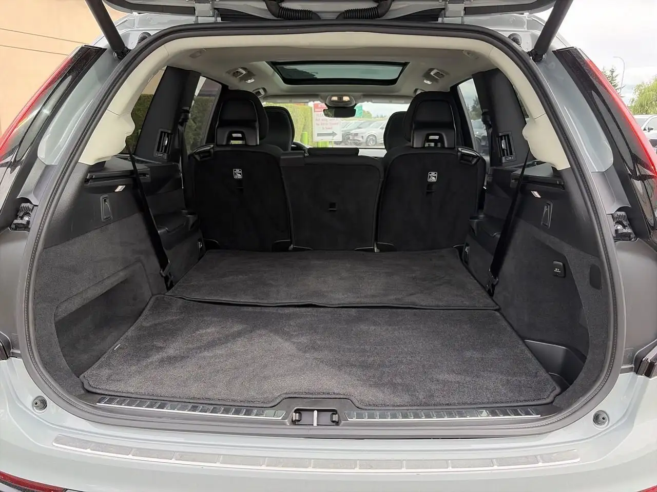 Volvo XC90 снимка Volvo XC90