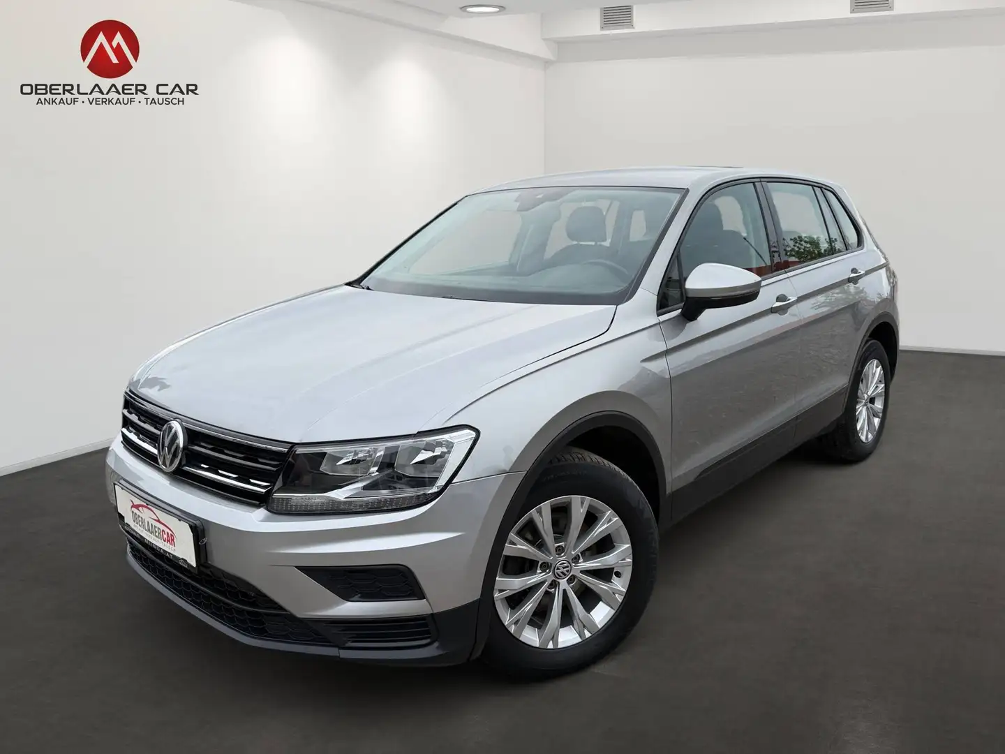 Volkswagen Tiguan Tiguan 2.0 TDI Trendline 4Motion DSG. Grau - 1