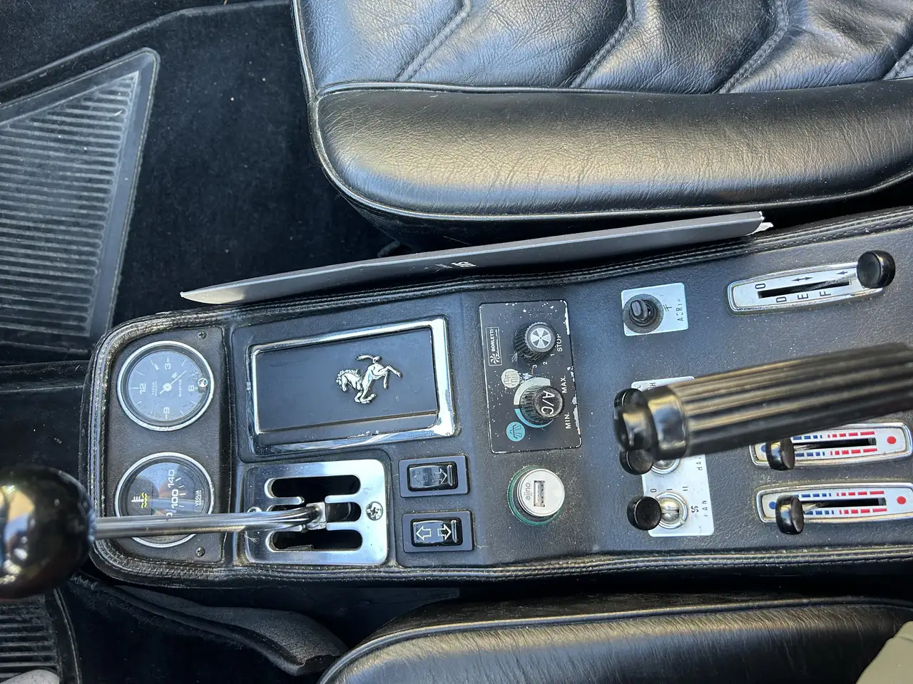 Ferrari 308 GTSi 2.9 Quattrovalvole 240cv, foto 4