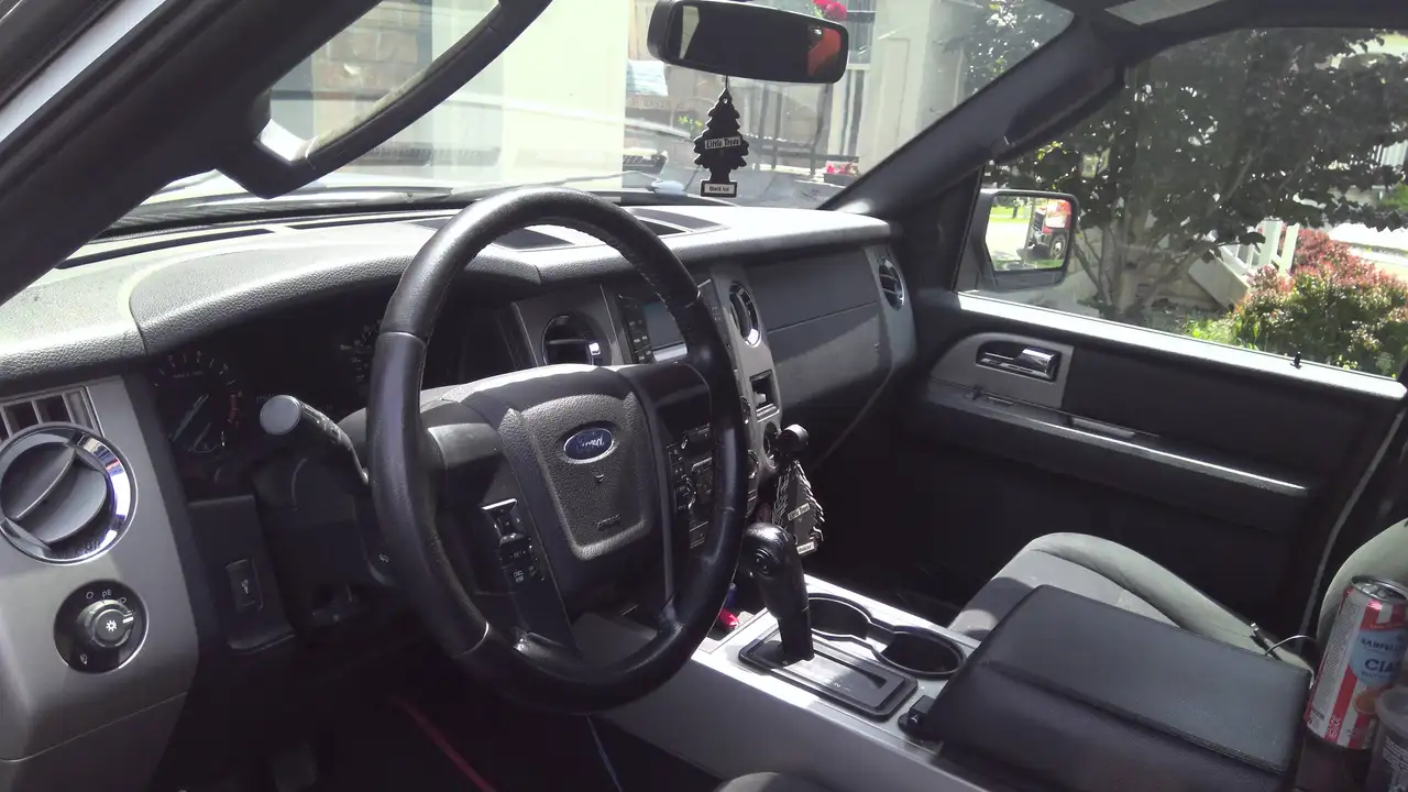 Ford Expedition photo Ford Expedition