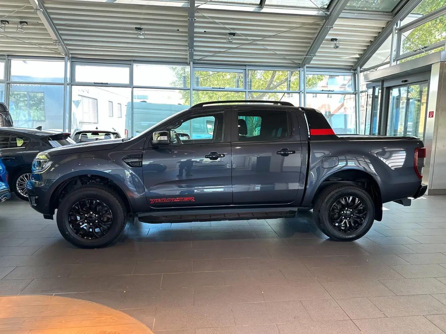 Ford Ranger STORMTRAK DoKa 2.0 4x4 Automatik - 2