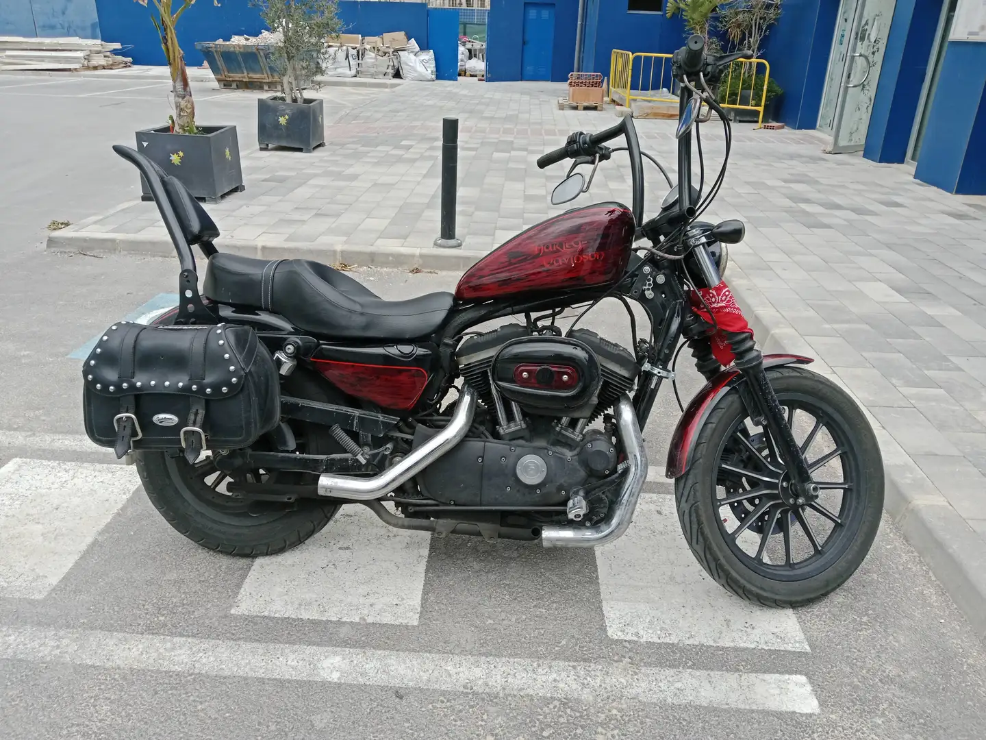 Harley-Davidson Sportster 883 - 1