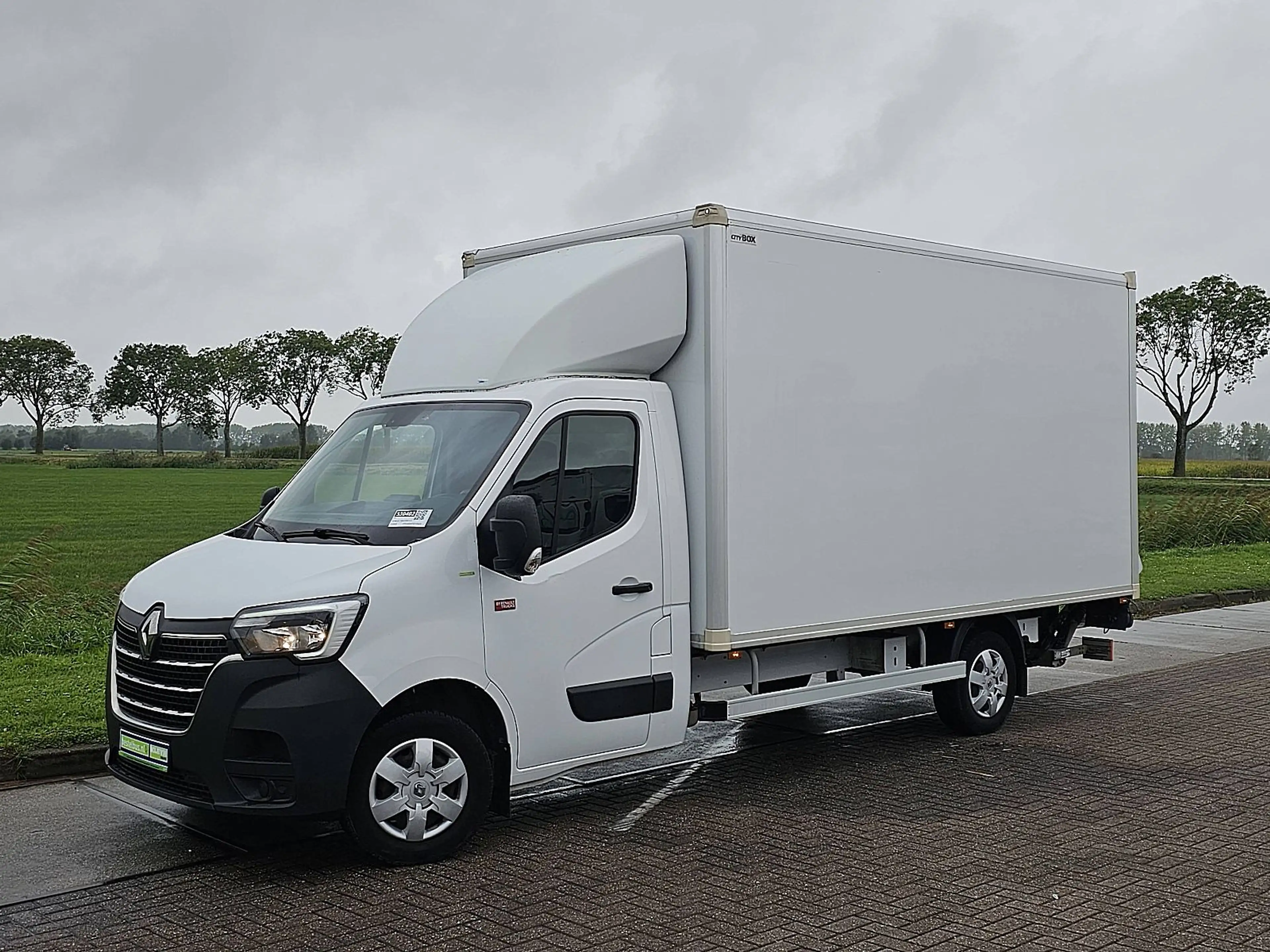 Renault Master 2.3 Bakwagen Laadklep! — photo 2