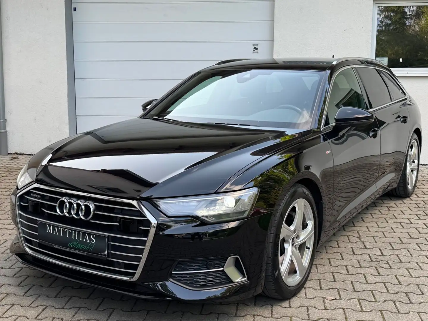 Audi A6 Avant 45 TFSI quattro sport S-Line/ Noir - 1