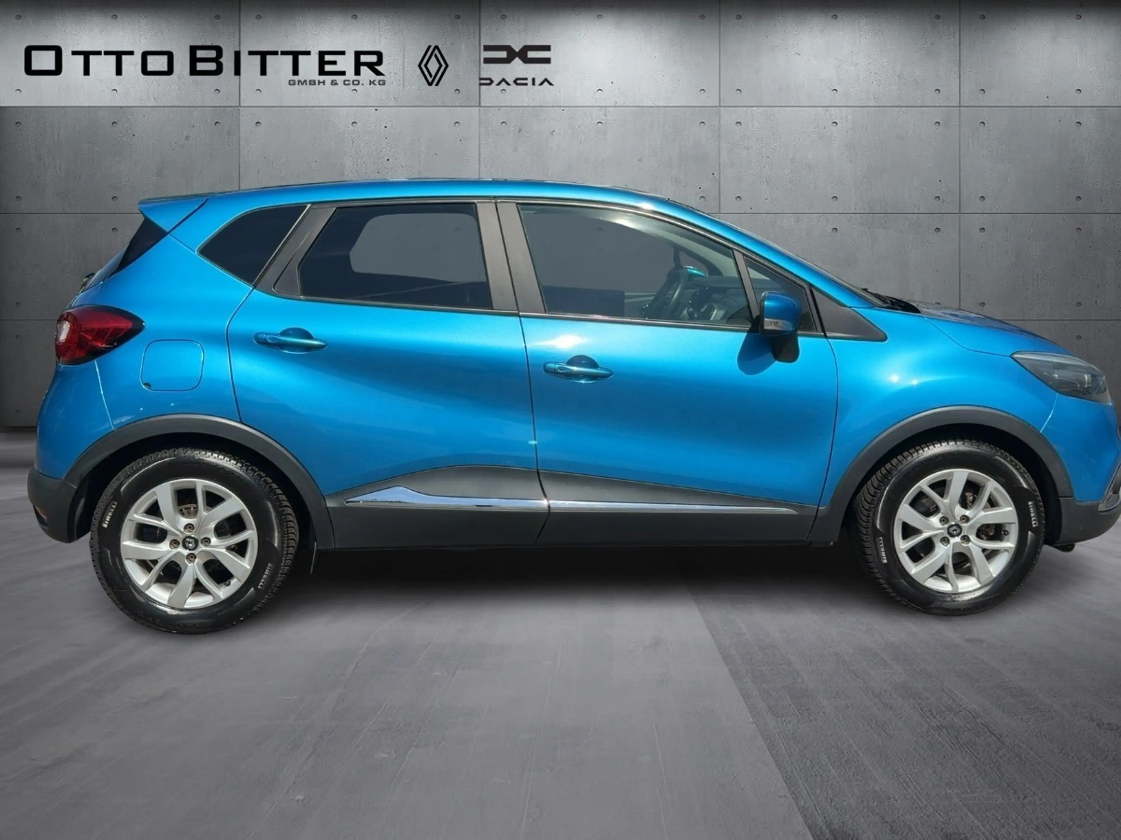 Renault Captur TCe120 EDC Dynamique AUTOMATIK PARKP/GJR — photo 5