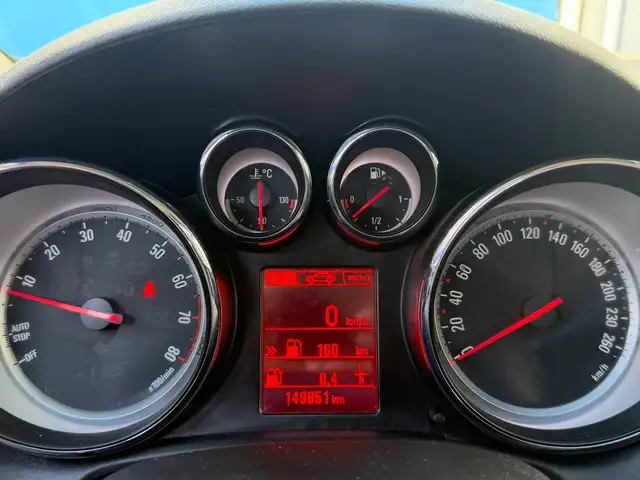 Opel Astra view 7