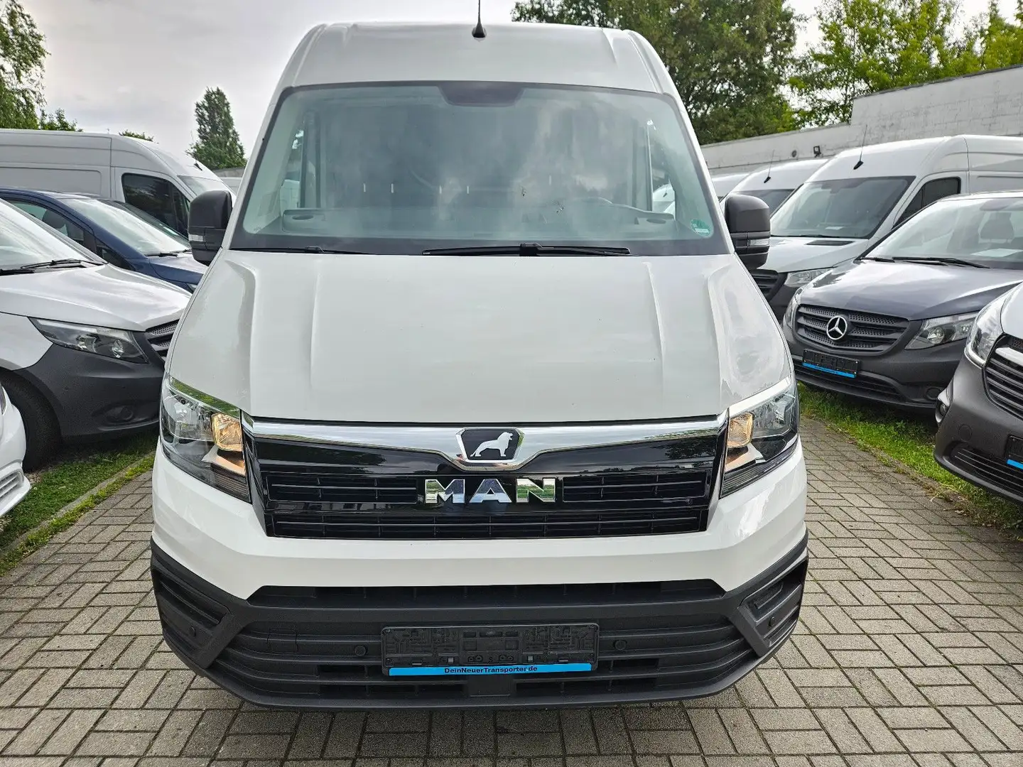 MAN TGE 3.180 MAXI|AUTOMATIK|3,0t AHK|KAM|TÜV+ÖL NEU Blanco - 2