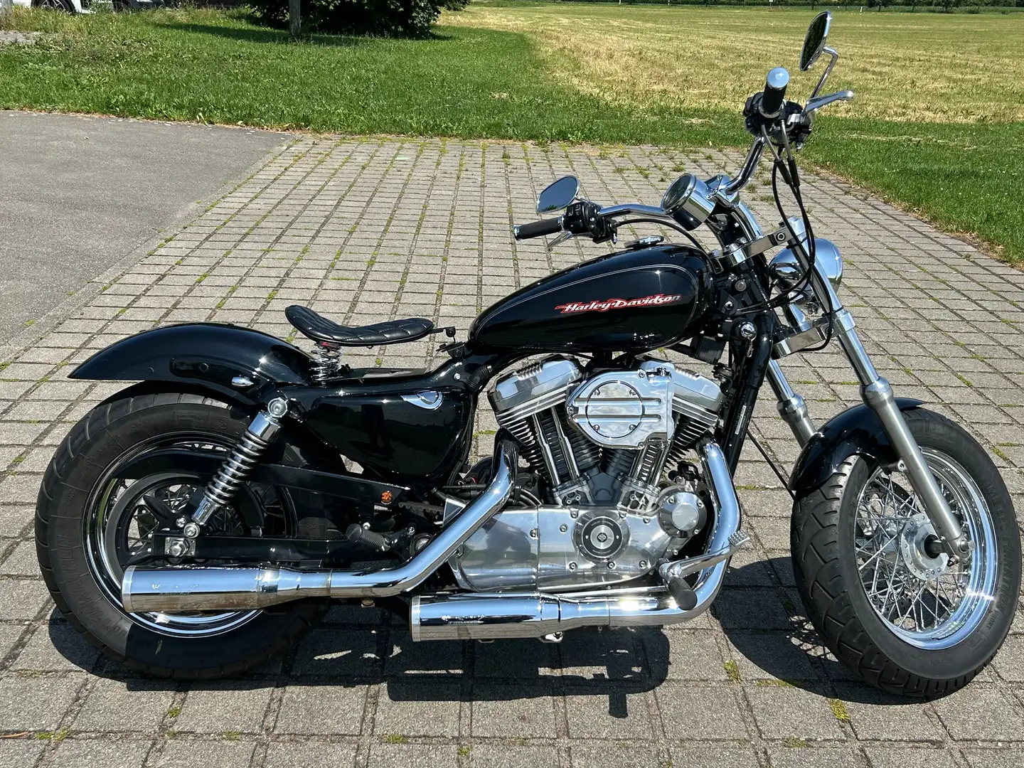 Harley-Davidson Sportster 883 Umbau auf 1200 ccm Schwarz - 1