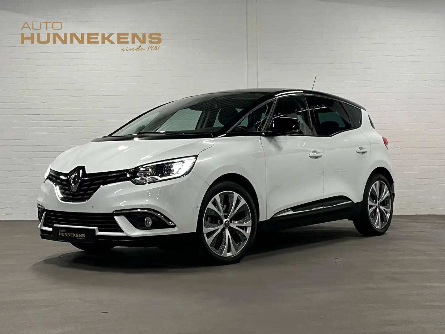 Renault Scenic 1.3 TCe Intens Trekhaak | Camera | Cruise control Wit - 1