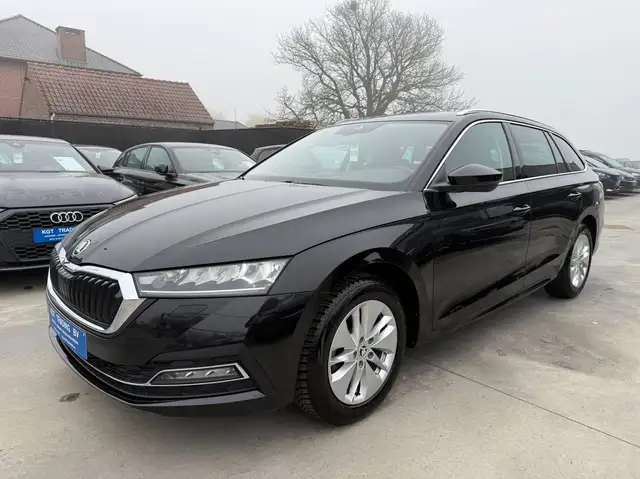 Skoda Octavia view 9