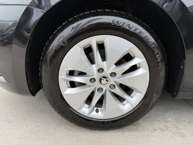 Skoda Octavia view 11
