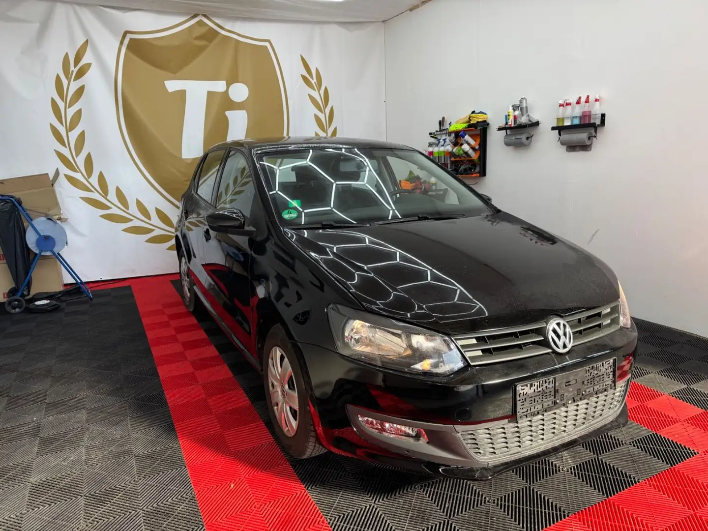 Volkswagen Polo *Polo*V*Trendline*wenig-Kilometer*Scheckeft* Negro - 2