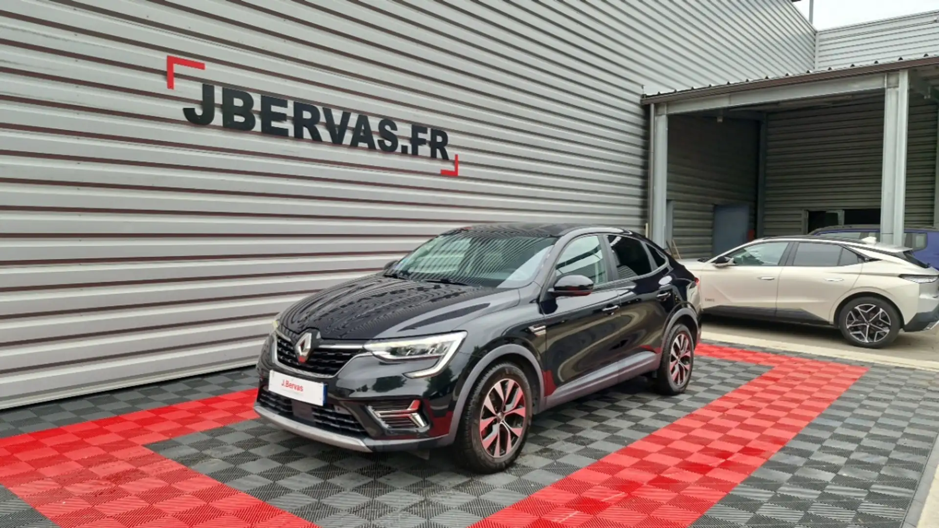 Renault Arkana E-TECH HYBRIDE 145 - 22 EVOLUTION Noir - 1