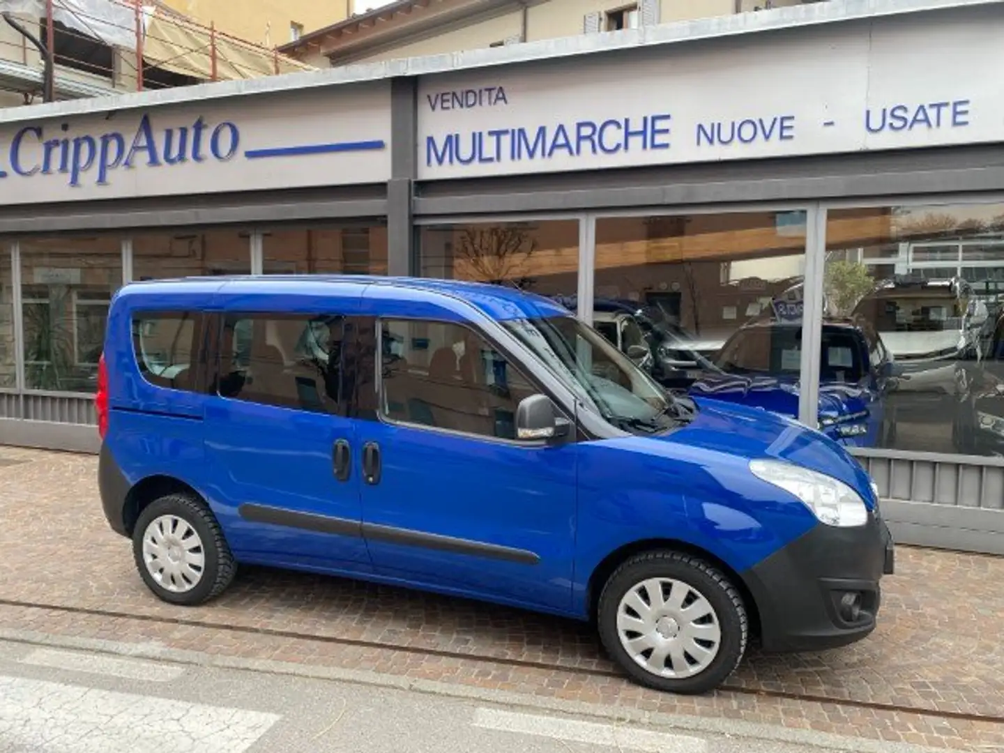 Opel Combo 1.4 Selection Autocarro 5 Posti Blau - 1
