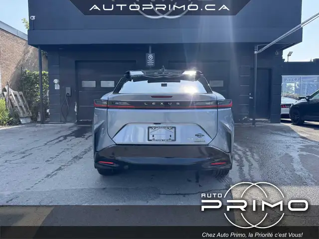 Lexus Unspecified 2025 — photo 7