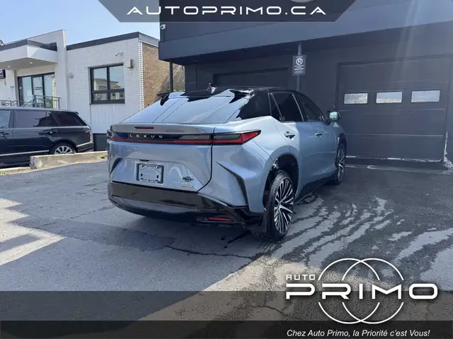 Lexus Unspecified 2025 — photo 6