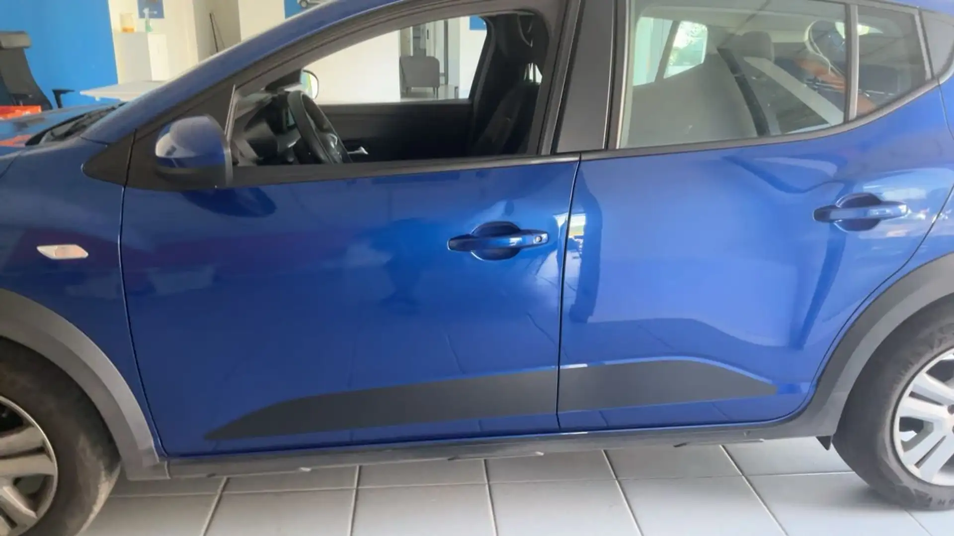 Dacia Sandero Sandero Stepway 1.0 tce Comfort SL  Eco-g 100cv Blu/Azzurro - 2