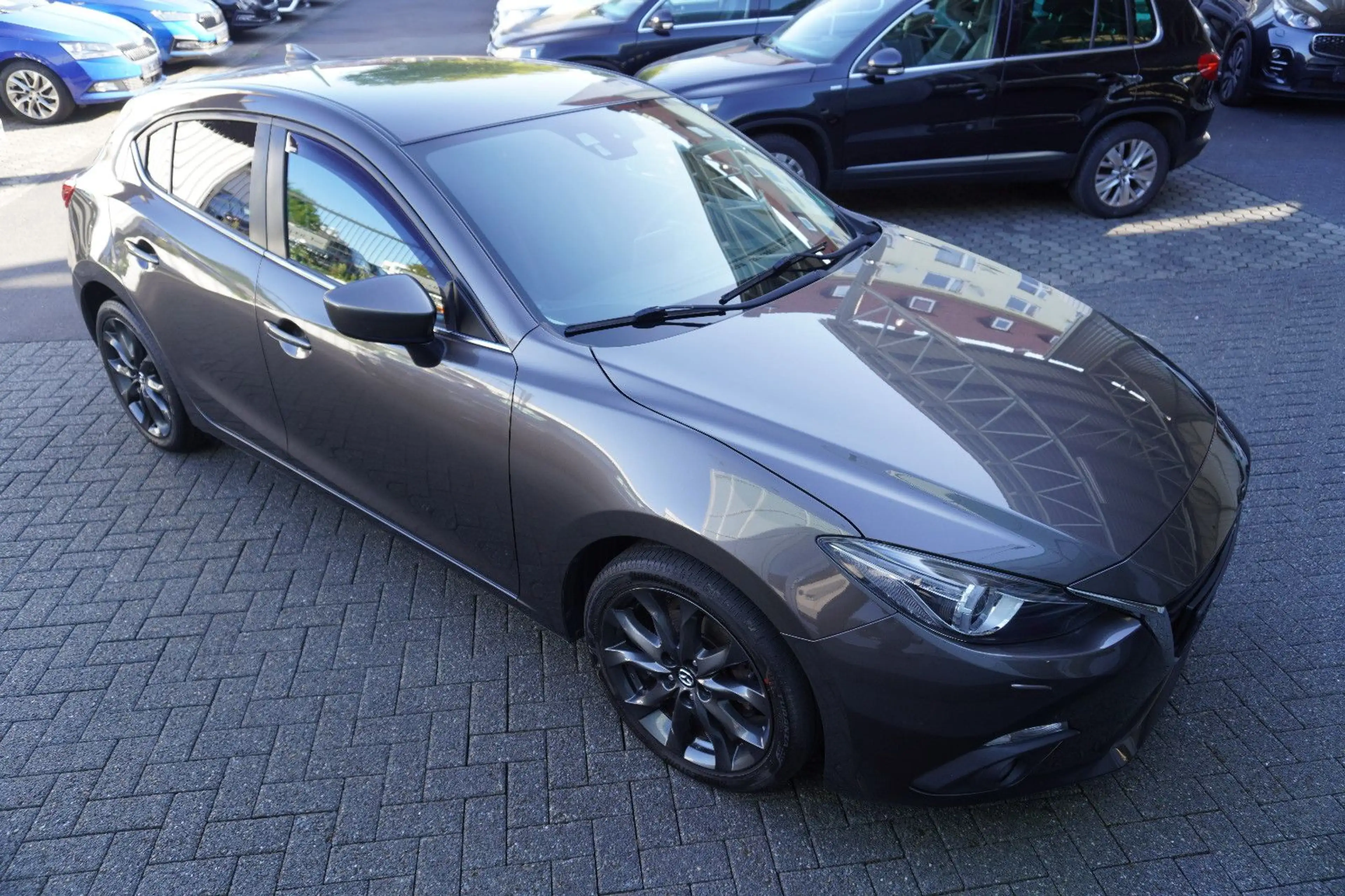 Mazda 3 Lim. Nakama — photo 10