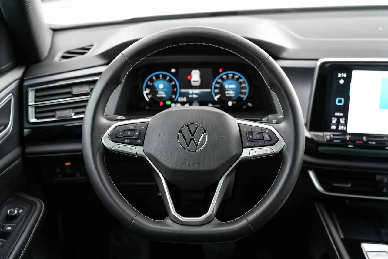 Volkswagen Atlas снимка Volkswagen Atlas
