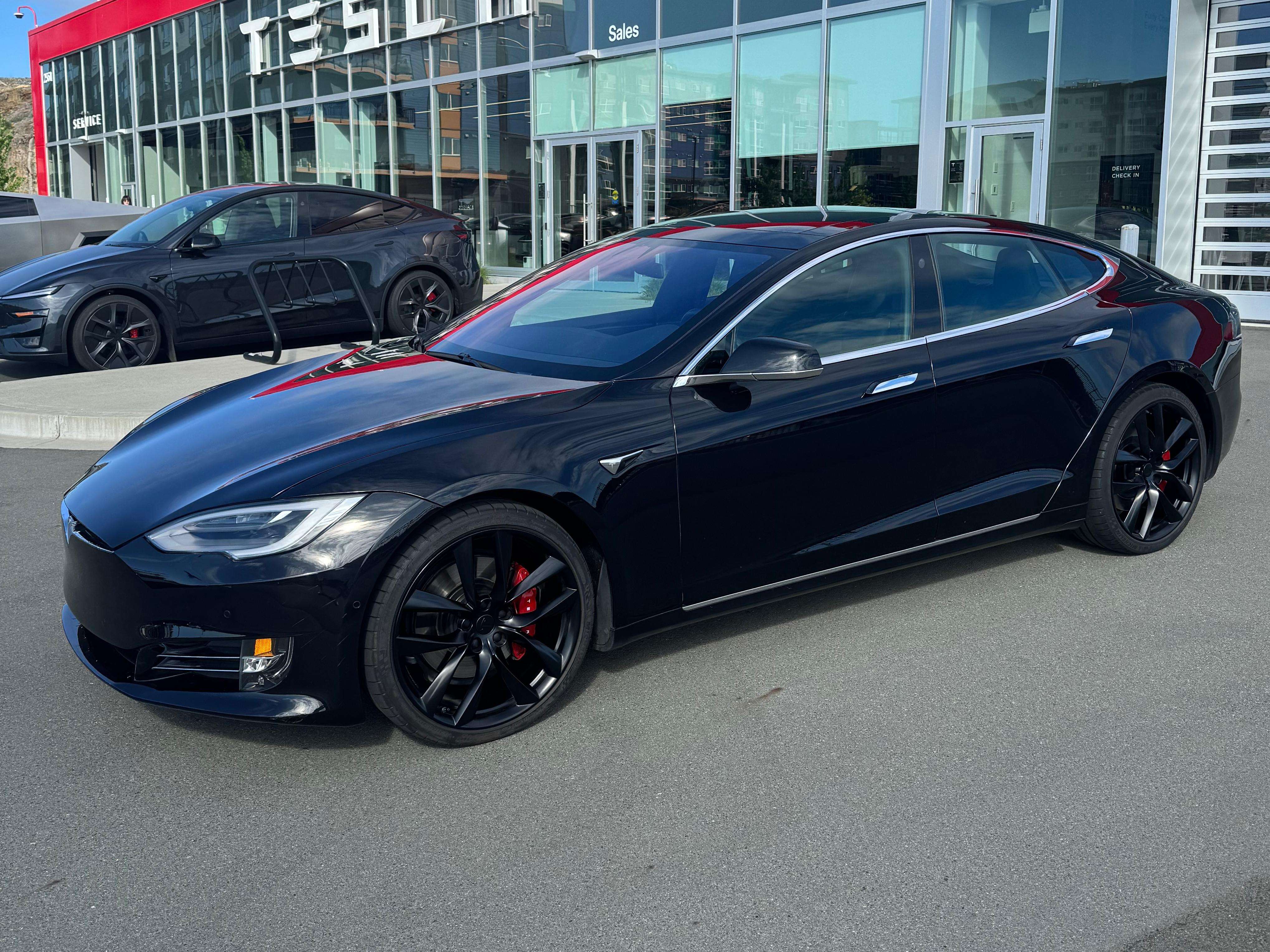 2018 Tesla Model S 75D