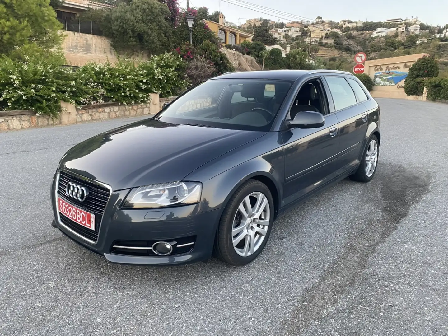 Audi A3 Sportback 2.0TDI Ambiente Negro - 1