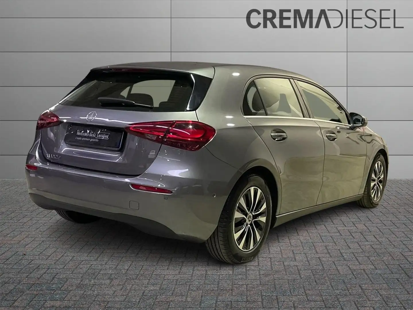 Mercedes-Benz A 180 A 180 d Advanced Grigio - 2