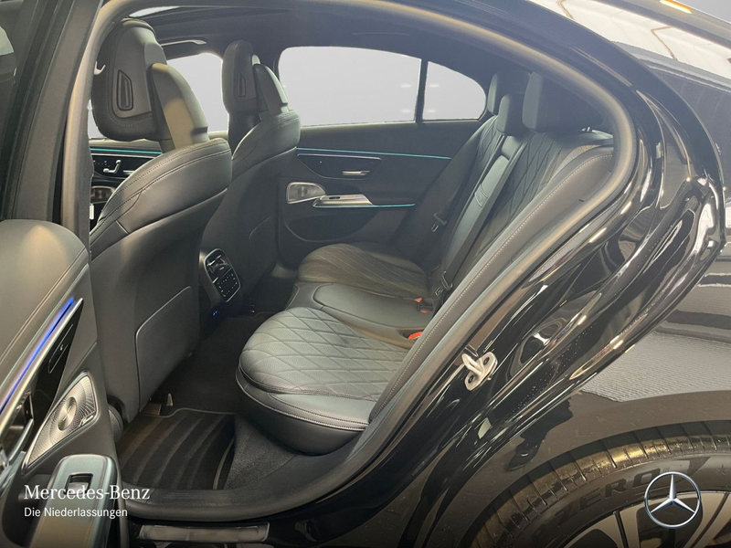 Mercedes-Benz E 300 e 4M Exclusive Fahrass 360° Airmat Pano HUD — photo 12
