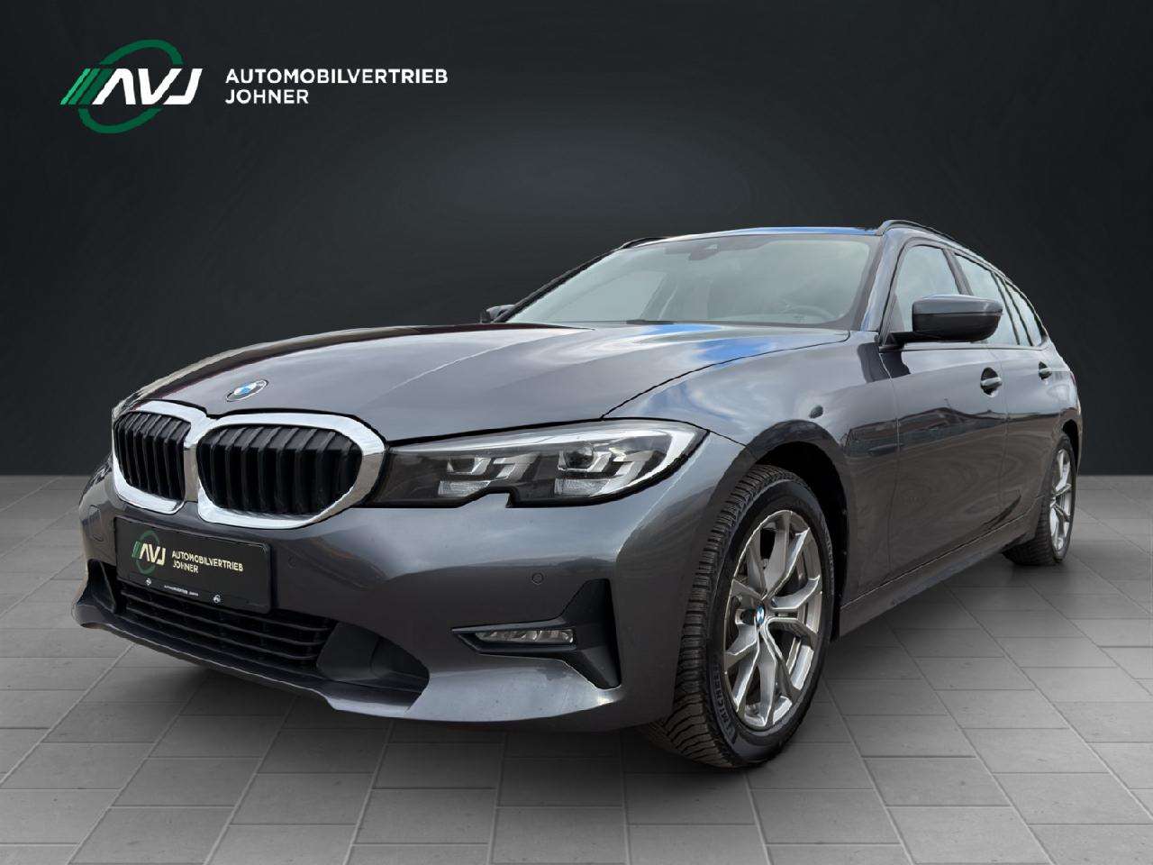 Second hand Bmw 3 Series 320