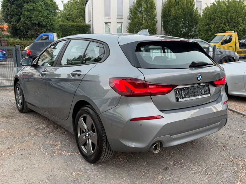 BMW 118 1 Limousine 118 i Advantage — photo 4