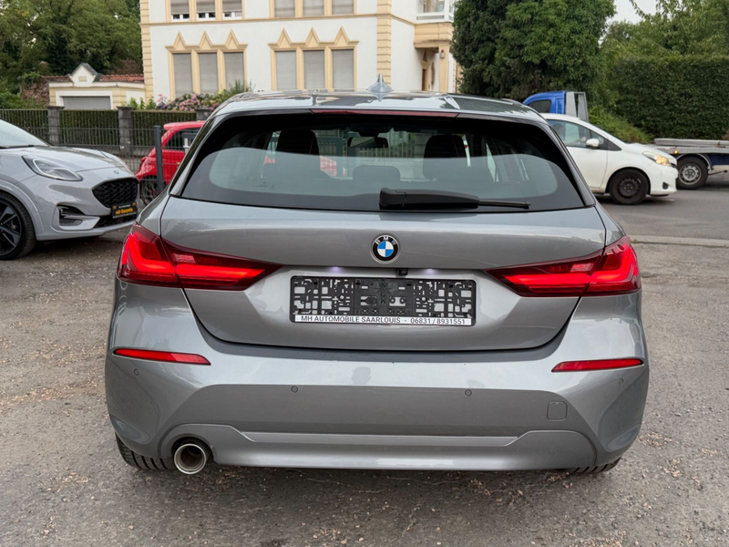 BMW 118 1 Limousine 118 i Advantage — photo 5