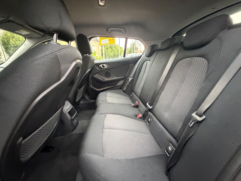 BMW 118 1 Limousine 118 i Advantage — photo 14