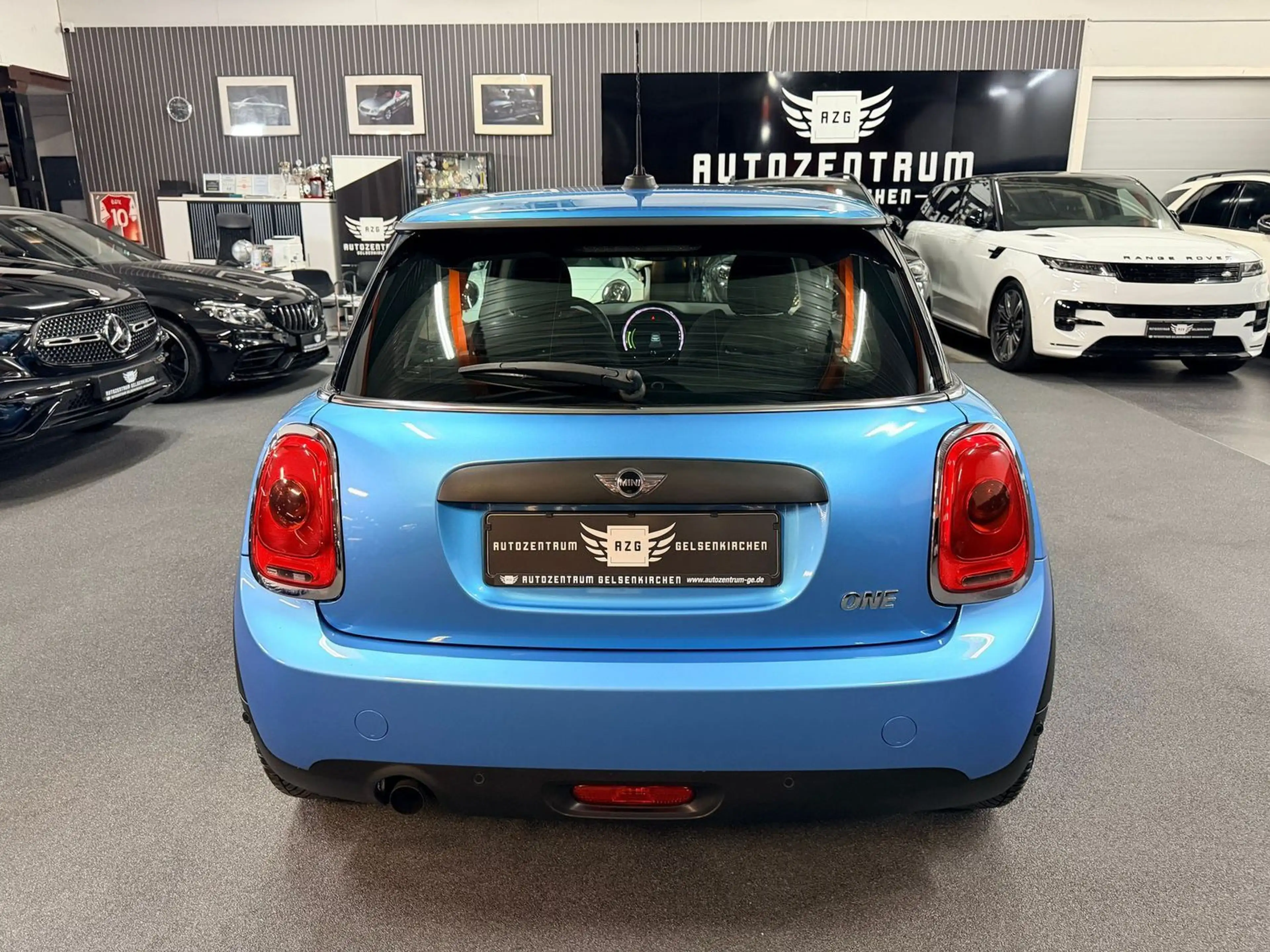 MINI One One 1.2 PEPPER/NAVI/PANO/PDC/KLIMA/SHZ — photo 10