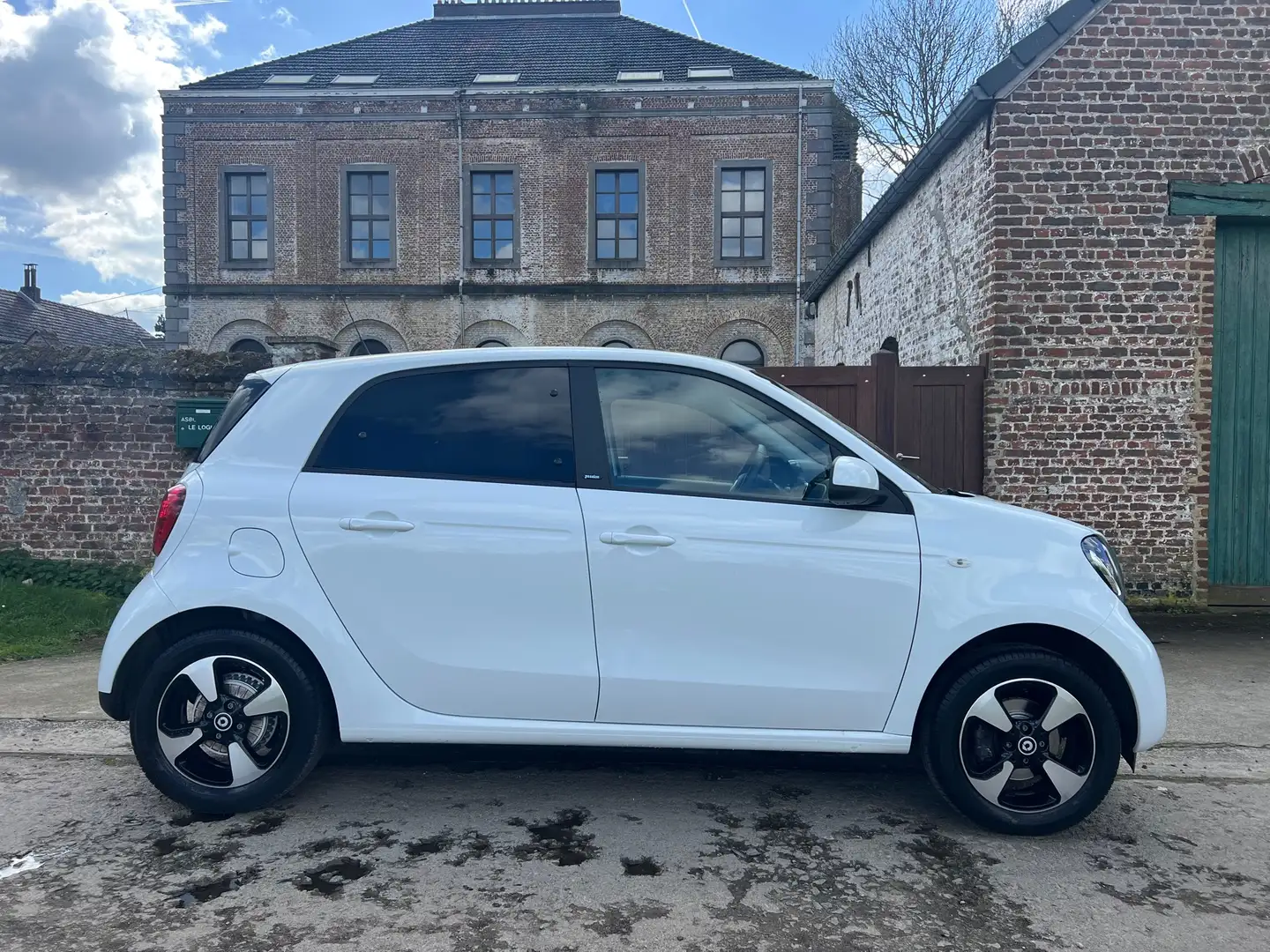 smart forFour 1.0i Passion *BLUETOOTH* *SHOWROOM* White - 2