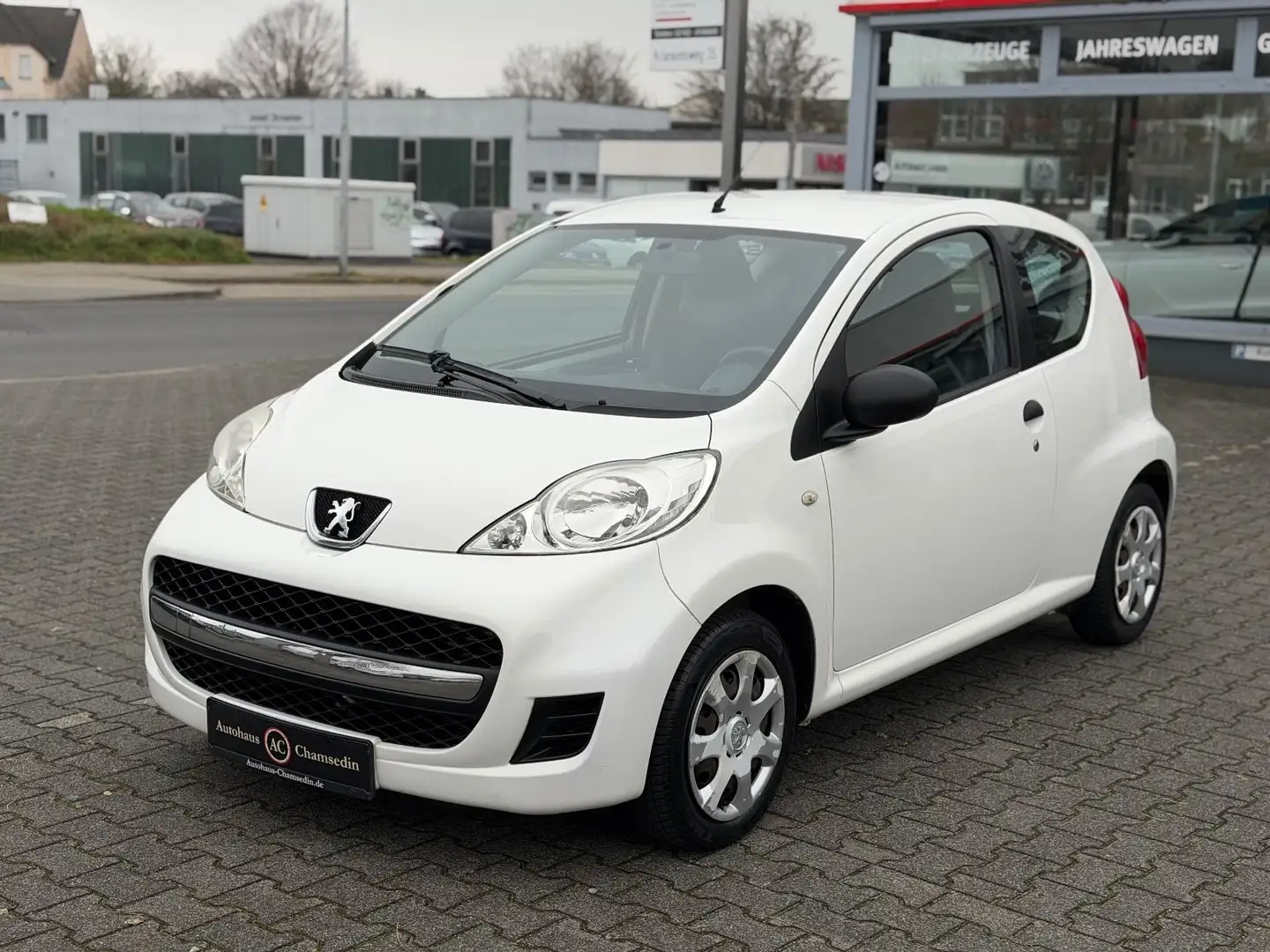 Peugeot 107 Petit Filou Weiß - 2