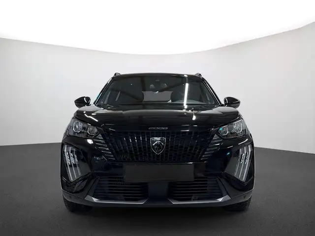 Peugeot 2008 view 2